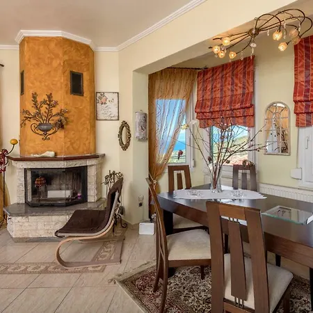 Mario's House בית נופש Kallirákhi