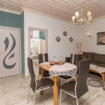 Mario's House Case de vacanță