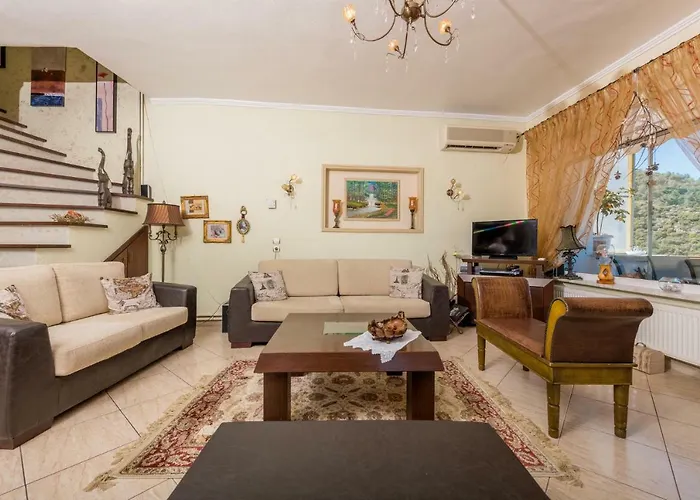 Mario's House Kallirakhi